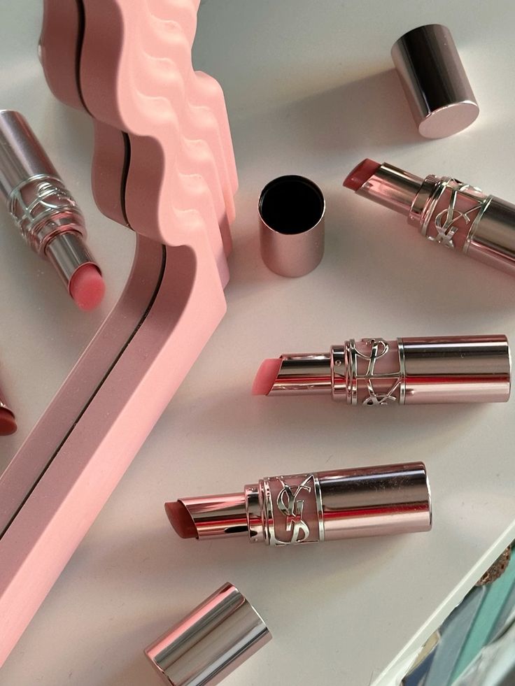Yves Saint Laurent Candy Glow Tinted Butter Balm