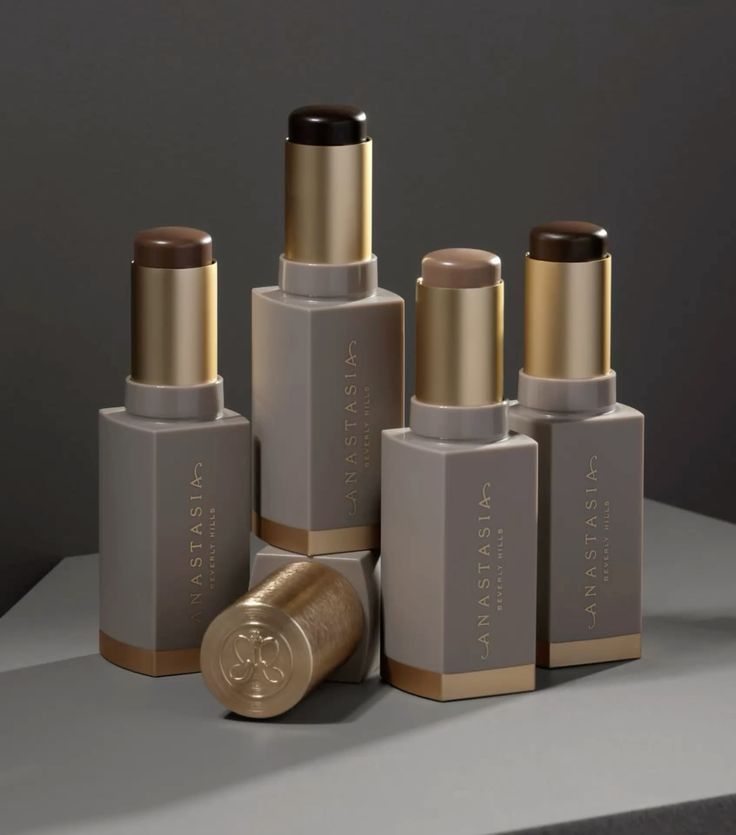 Smooth Blur Cream Contour Stick