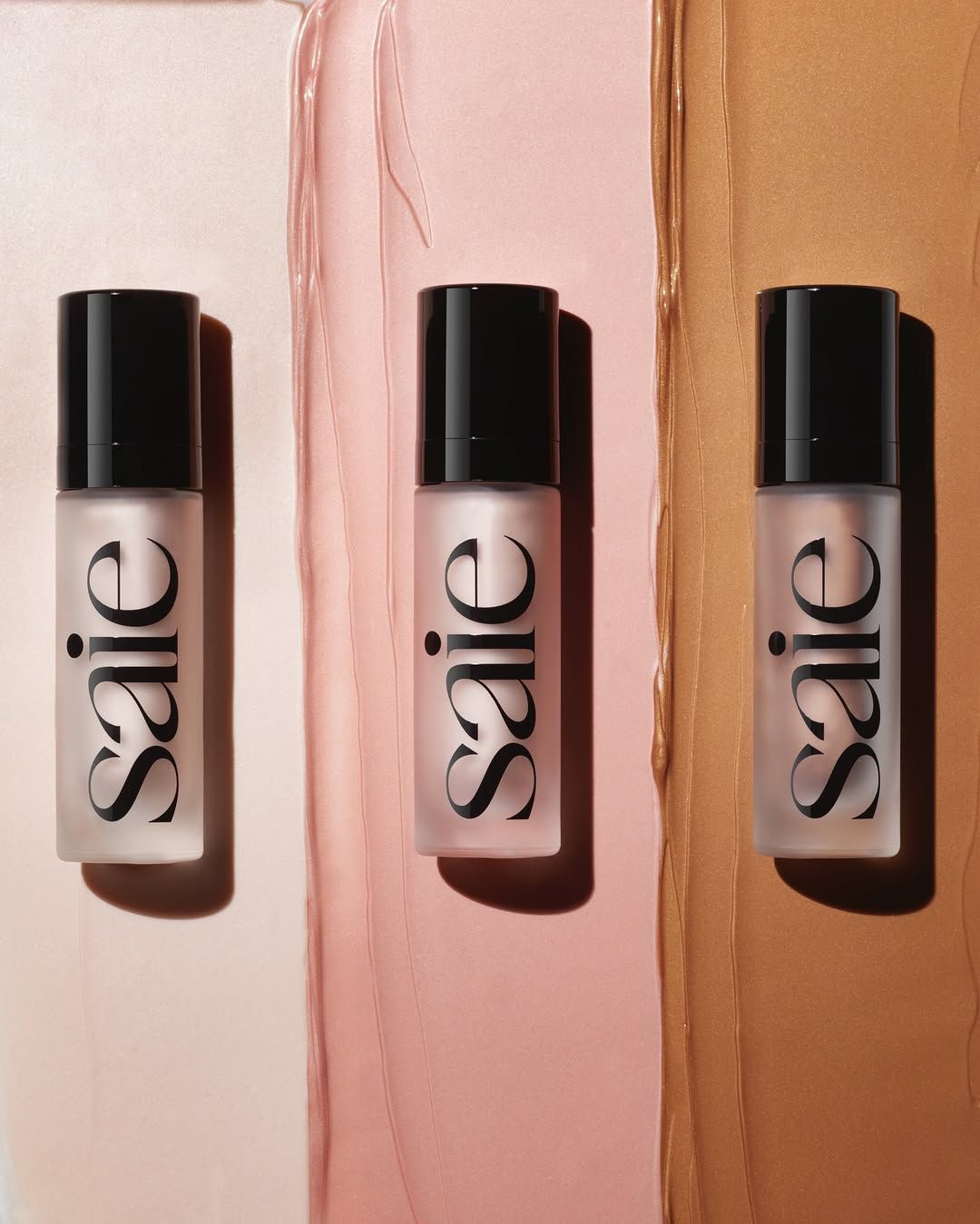 Glowy Super Gel Lightweight Dewy Multipurpose Illuminator