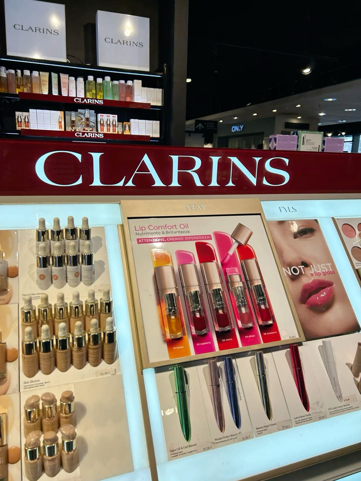 Clarins