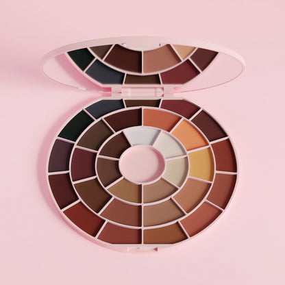 P. Louise Off The Record Eyeliner Palette Pre*orden