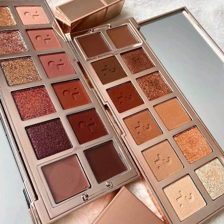PATRICK TA 
Major Dimension  Matte Eyeshadow Palette