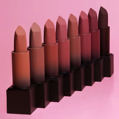 Power Bullet Matte Lipstick/ Lápiz labial mate